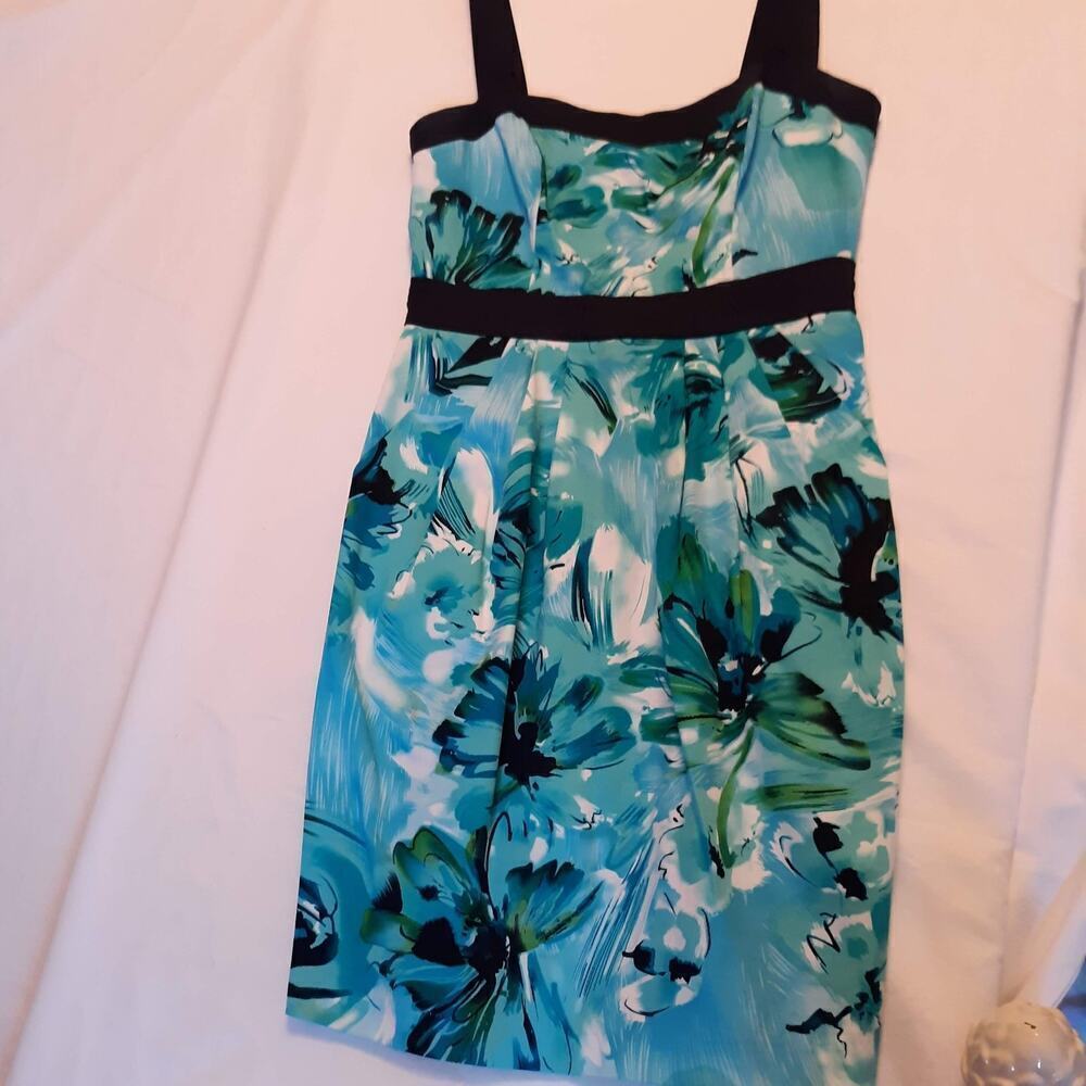 Sundress in Watercolors Size 6 Blue, White and trimmed in Black